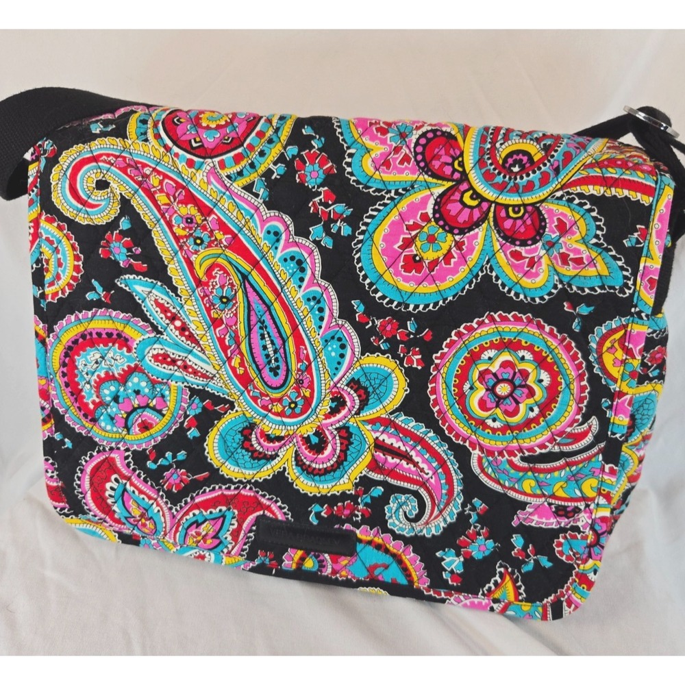 Vera Bradley Parisian Paisley Laptop Messenger Bag Quilted Crossbody Retired